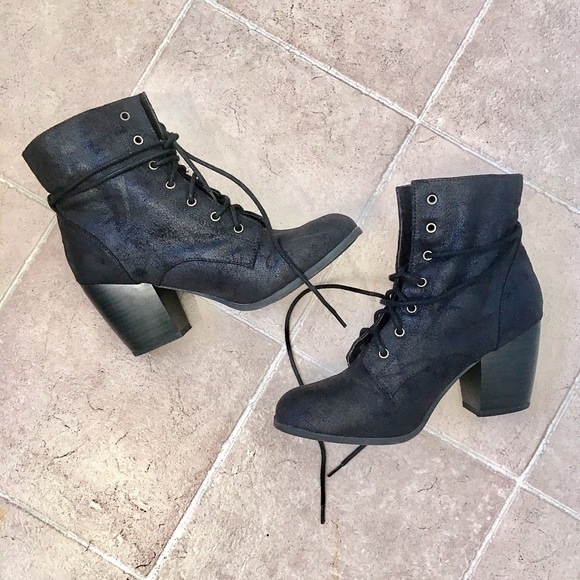 SOLD ❌ | Charlotte Russe | Black Ankle Boots - Picture 3 of 7
